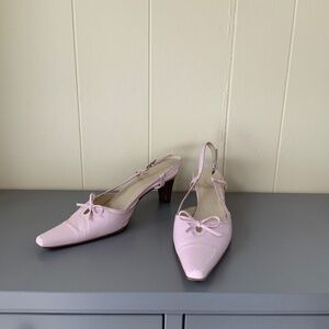 Women leather shoes